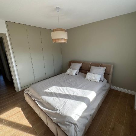 Minois Appartement Saint-Genet-Lerpt Buitenkant foto