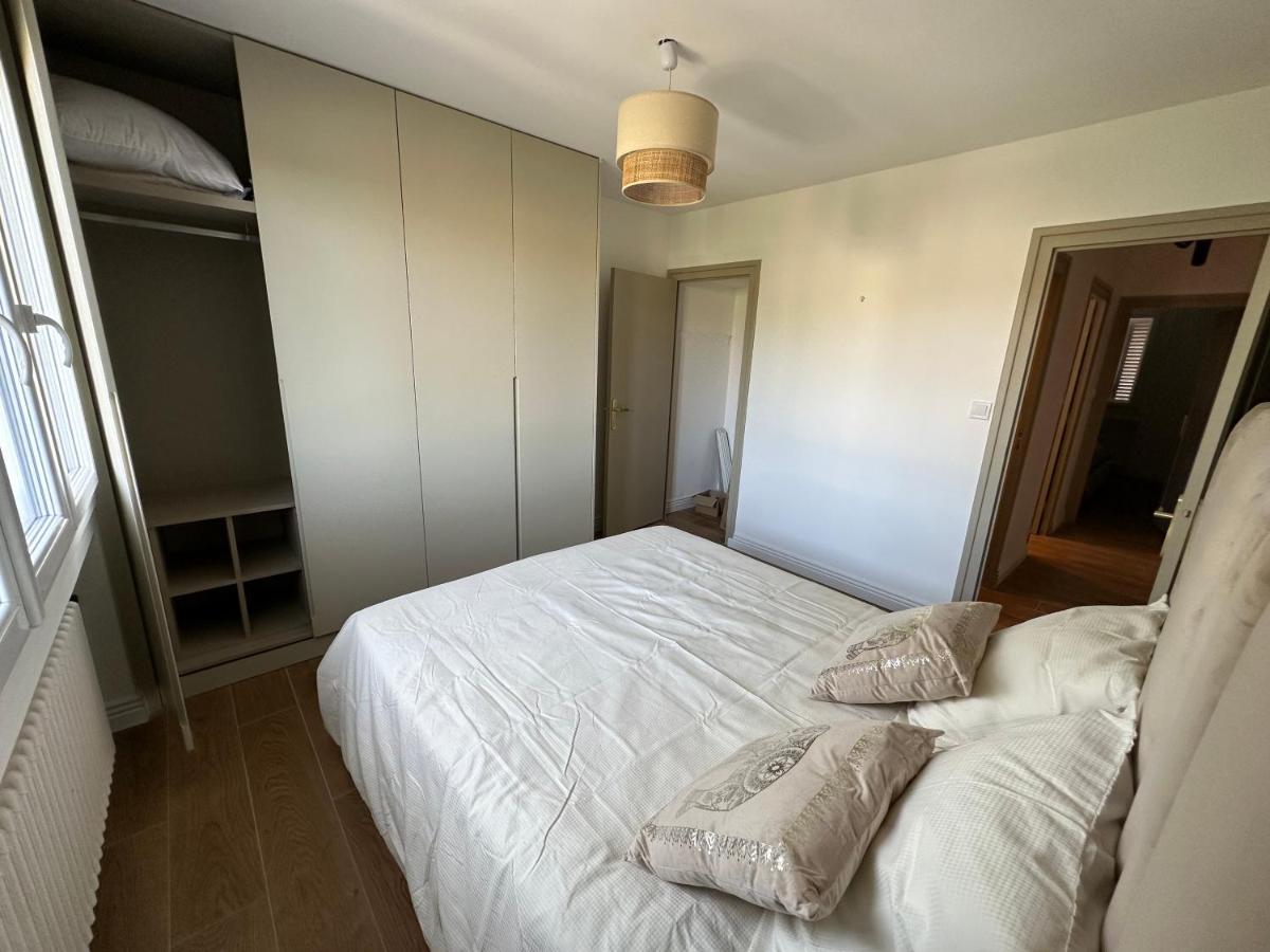 Minois Appartement Saint-Genet-Lerpt Buitenkant foto